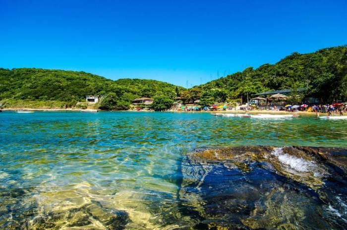 Passeio de Escuna em Búzios - Imagem 12
